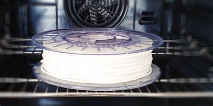 Is it safe to dry PLA in oven?