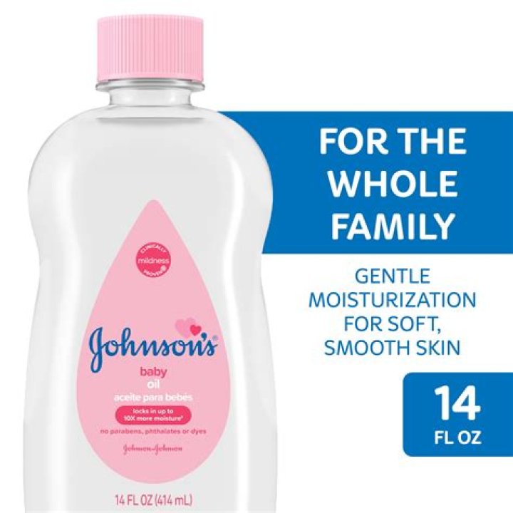 Is Johnson baby oil a good moisturizer?